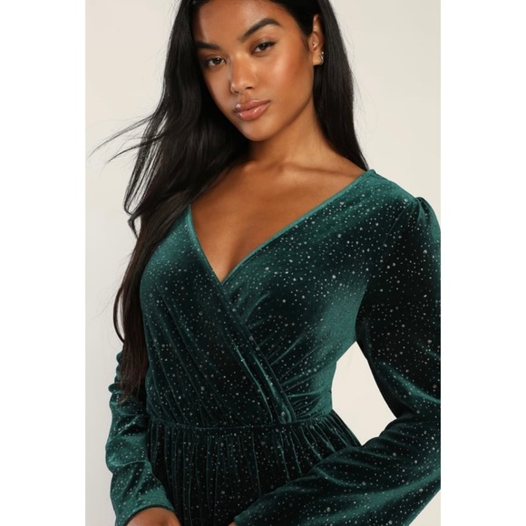 LuLu’s green romper - Picture 4 of 5